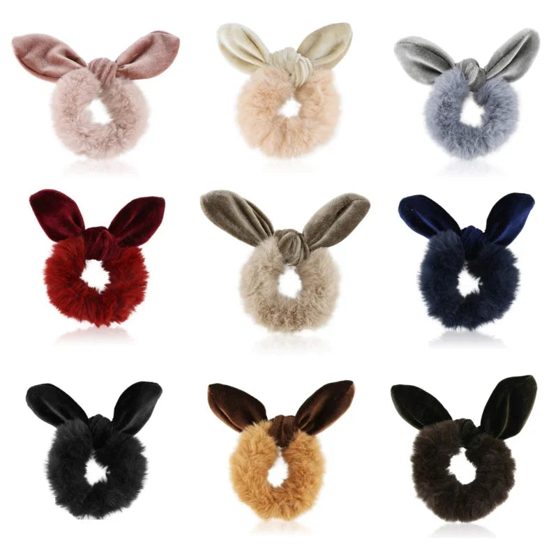Scrunchies – søde og trendy hårelastikker til piger og kvinder