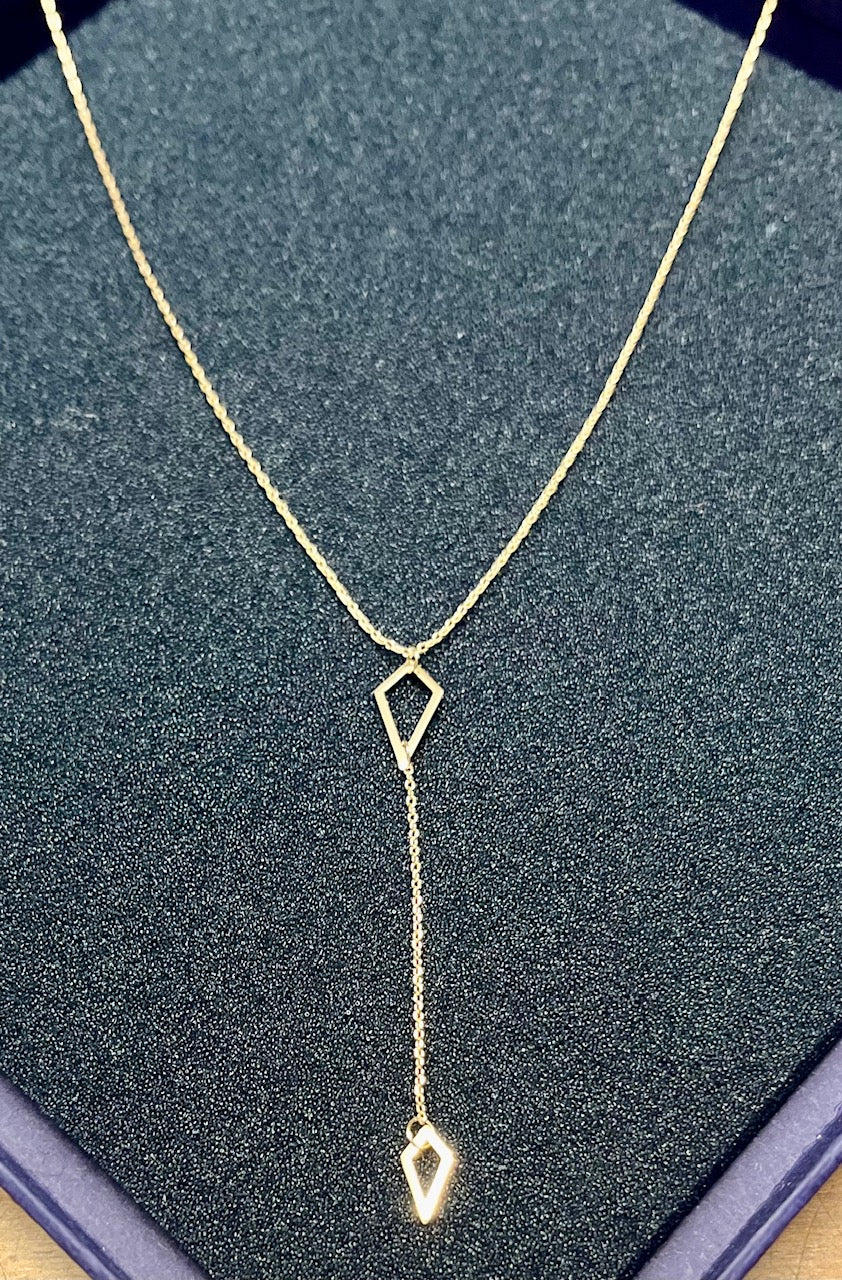 Smuk halskæde i forgyldt sølv 42-45 cm, justerbar (11810)