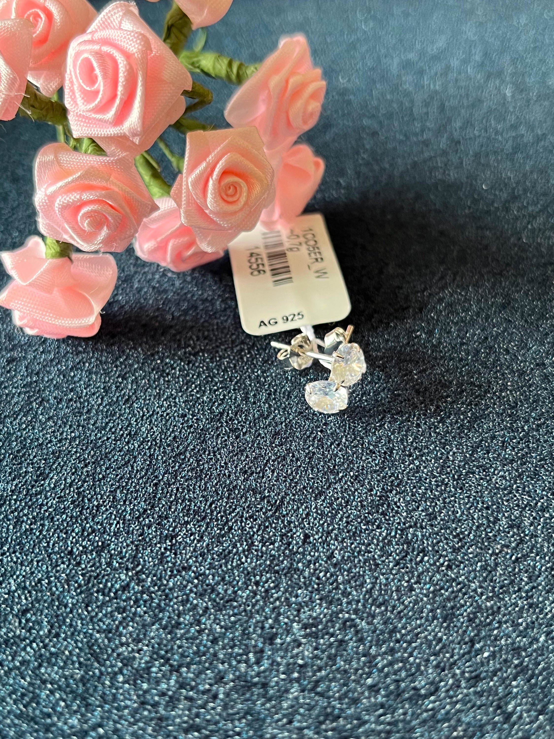 ørestikker med zirkon