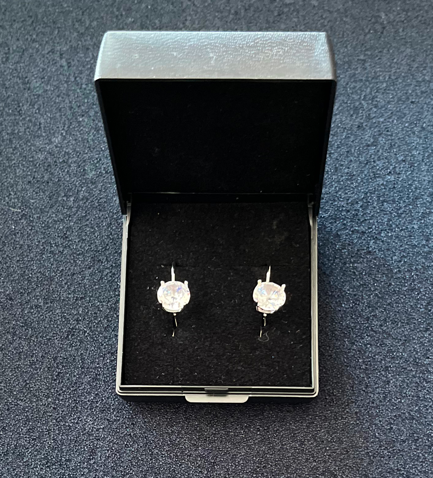 øreringe runde zirkoner