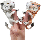 Fingerlings Untamed Sabretooth Silvertooth